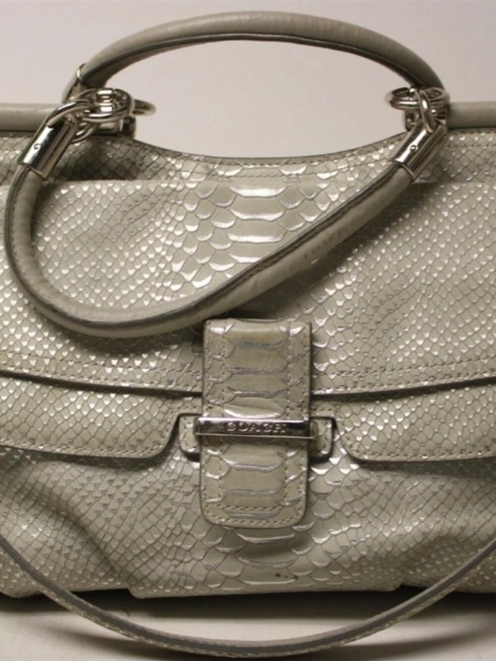 Coach RARE Madison Pinnacle Embossed Python Eva Shoulder Bag - Picture 3 of 16